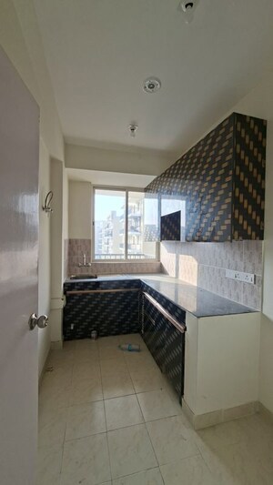 Kitchen in 2.5 BHK Builder Floor at M3M Soulitude, Sector 89 – for Rent
