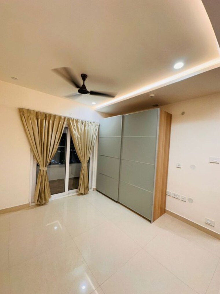 Room, lansum-el-dorado 3 Bedroom 1860 Sq.Ft. Apartment In Narsingi Hyderabad 9826619