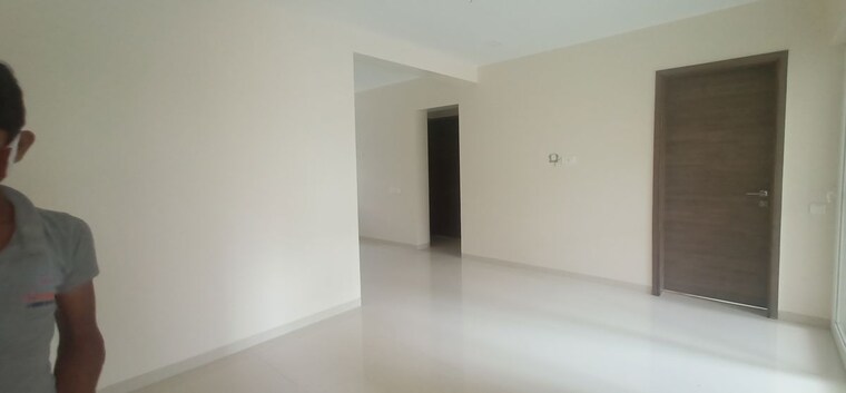 Room, kothrud 3 Bedroom 1410 Sq.Ft. Apartment In Kothrud Pune 9826629