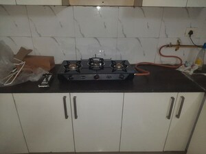 Kitchen in 1.5 BHK Apartment at Udaigiri Apartments, Sector 34 – for Rent