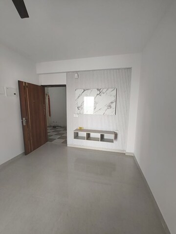 Room in 2 BHK Apartment at Shree Vardhman Green Court, Sector 90 – for Rent