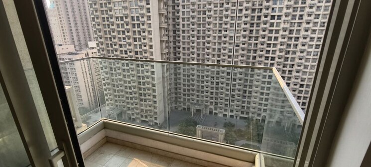 Balcony, castle-rock 2 Bedroom 777 Sq.Ft. Apartment In Powai Mumbai 9826688