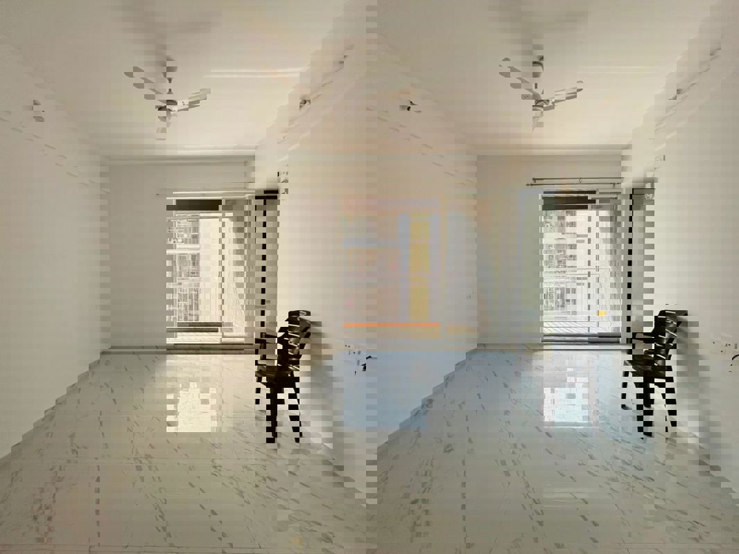 2 BHK + Store Room Apartment For Sale in Sinhagad Road