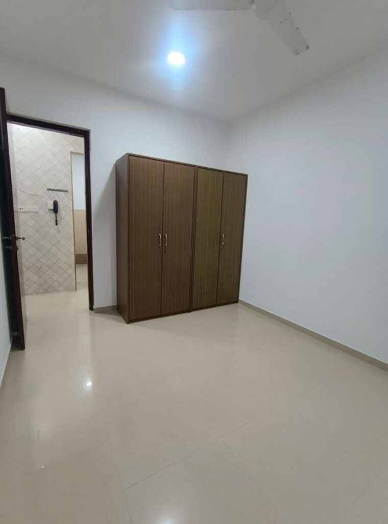 Room, krishna-residency-malad-west 3 Bedroom 1050 Sq.Ft. Apartment In Malad West Mumbai 9826699