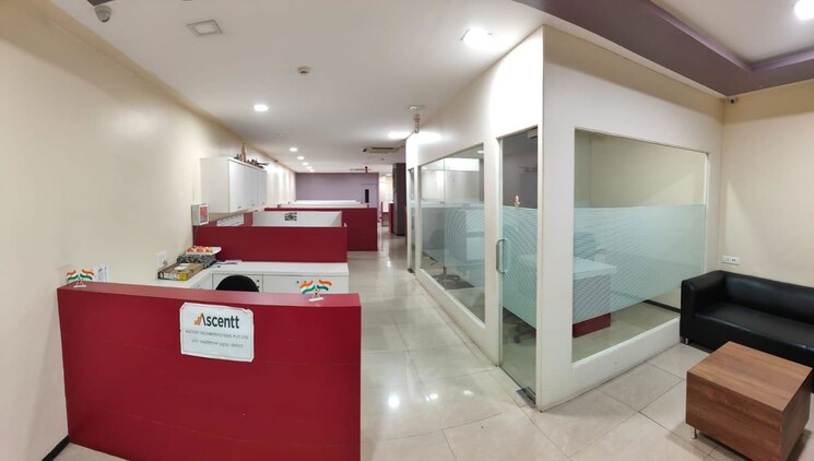 undefined, viman nagar Commercial Office Space 2356 Sq.Ft. In Viman Nagar Pune 9826705