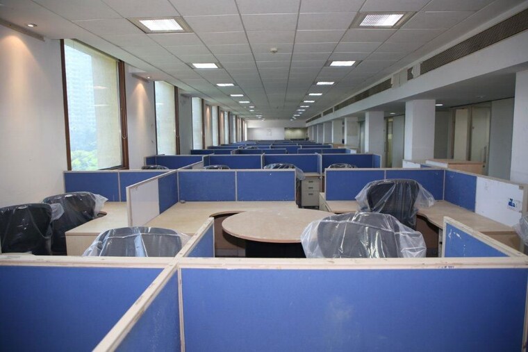 Team Area, dadar west Commercial Office Space 60000 Sq.Ft. In Dadar West Mumbai 9823881