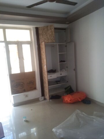 Room in 2 BHK Apartment at Supertech Ecovillage II, Sector 16b Greater Noida – for Rent