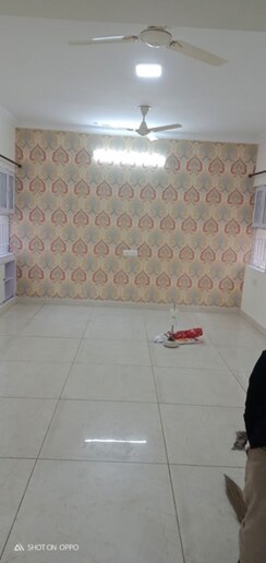 3 BHK + Servant Room Apartment For Rent in Vasant Kunj