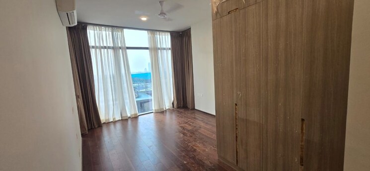 Room, piramal-mahalaxmi 3 Bedroom 1050 Sq.Ft. Apartment In Mahalaxmi Mumbai 9826739