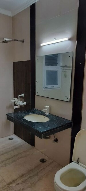 Bathroom in 6+ BHK Villa at Sector 46 – for Sale