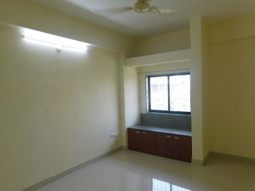 Room in 3 BHK Apartment at Mermaid 1 CHS, Cbd Belapur Sector 11 – for Sale