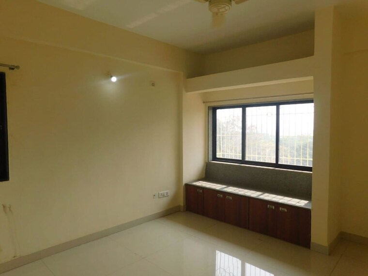 Room, mermaid-1-chs 3 Bedroom 1800 Sq.Ft. Apartment In Cbd Belapur Sector 11 Navi Mumbai 9826713