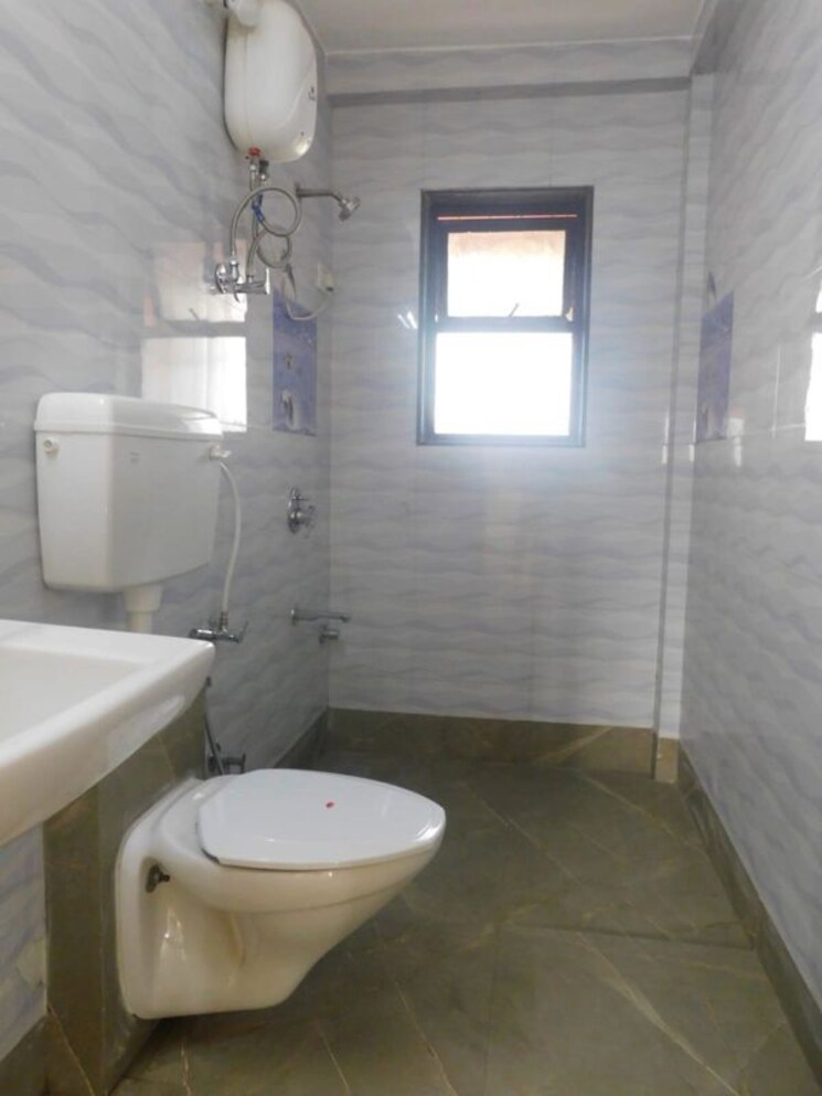 Bathroom, mermaid-1-chs 3 Bedroom 1800 Sq.Ft. Apartment In Cbd Belapur Sector 11 Navi Mumbai 9826713
