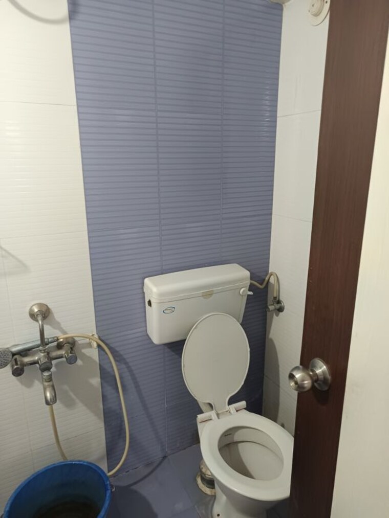 Bathroom, kumar-periwinkle 2 Bedroom 1050 Sq.Ft. Apartment In Kharadi Pune 9826760