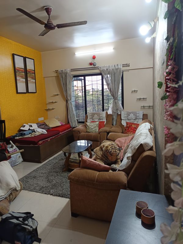 2 BHK + Pooja Room Apartment For Rent in Kumar Periwinkle