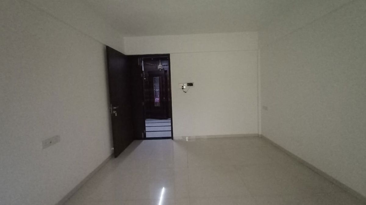2 BHK + Store Room Apartment For Rent in Sun City