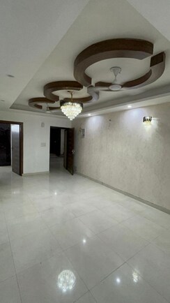 4 BHK + Pooja Room,Servant Room,Study Room,Extra Room Builder Floor For Rent in Green Fields Colony