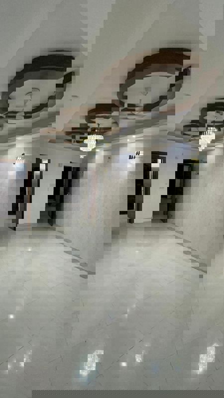 4 BHK + Pooja Room,Servant Room,Study Room,Extra Room Builder Floor For Rent in Green Fields Colony