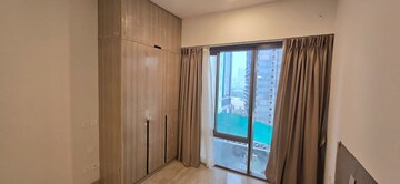 Room in 3.5 BHK Apartment at Prestige Jasdan Classic, Mahalaxmi – for Rent