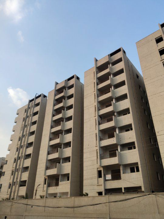 2 BHK + Pooja Room,Servant Room Apartment For Sale in Amrutha Sarovar Apartments