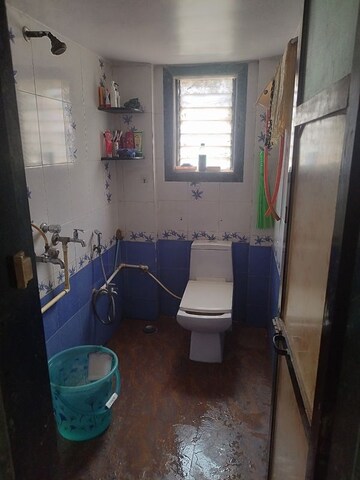 Bathroom in 1 BHK Apartment at Dombivli West – for Rent