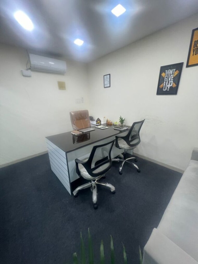 Team Area, haware-infotech-park Commercial Office Space 700 Sq.Ft. In Vashi Sector 30a Navi Mumbai 9826798