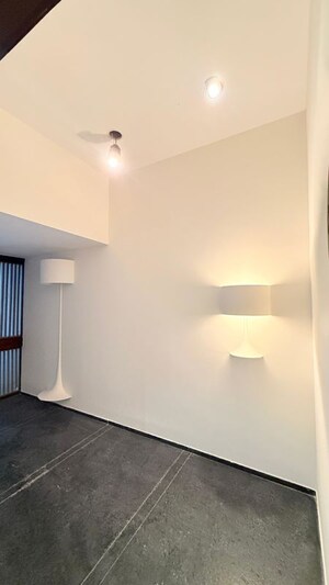 Room in 4 BHK Independent House at Indiranagar – for Rent