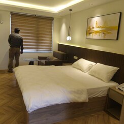 StudioApartment For Rent in Sun Twilight
