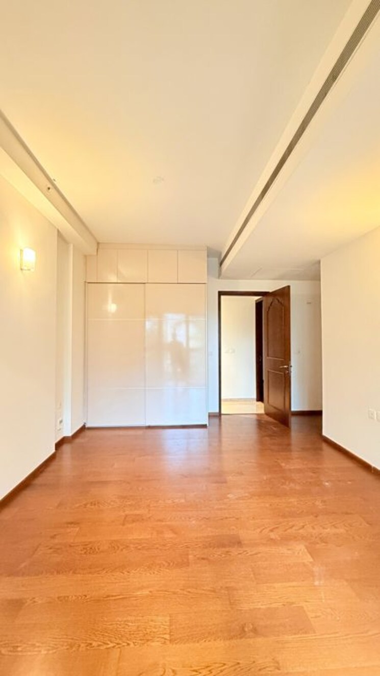 Room, prestige-leela-residency 4 Bedroom 2920 Sq.Ft. Apartment In Kodihalli Bangalore 9826816