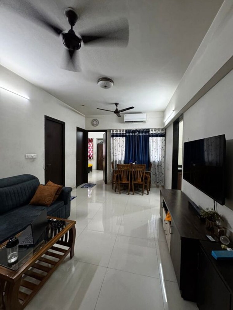 Living Room, lodha-splendora 1 Bedroom 460 Sq.Ft. Apartment In Ghodbunder Road Thane 9826838