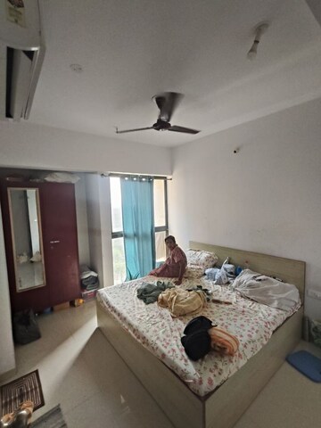 Bedroom in 3 BHK Apartment at Lodha Downtown, Dombivli East – for Rent