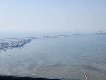 Swimming Pool in 3.5 BHK Apartment at Lodha The Park, Worli – for Rent