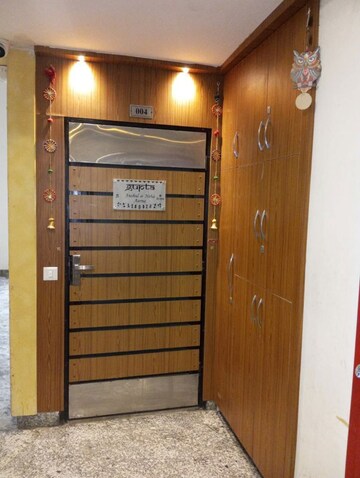 Building Lobby in 2 BHK Apartment at JM Florence, Tech Zone 4 Greater Noida – for Rent