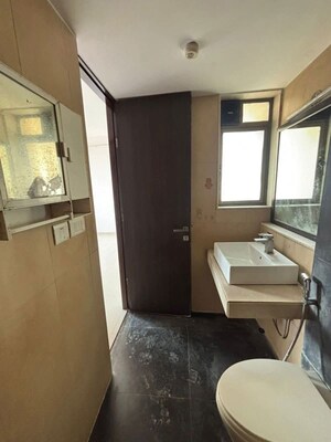 Attached Bathroom in 2.5 BHK Apartment at Lodha Splendora, Ghodbunder Road – for Sale