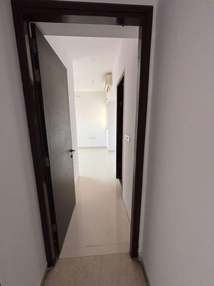 undefined, lodha-splendora 2.5 Bedroom 871 Sq.Ft. Apartment In Ghodbunder Road Thane 9826864