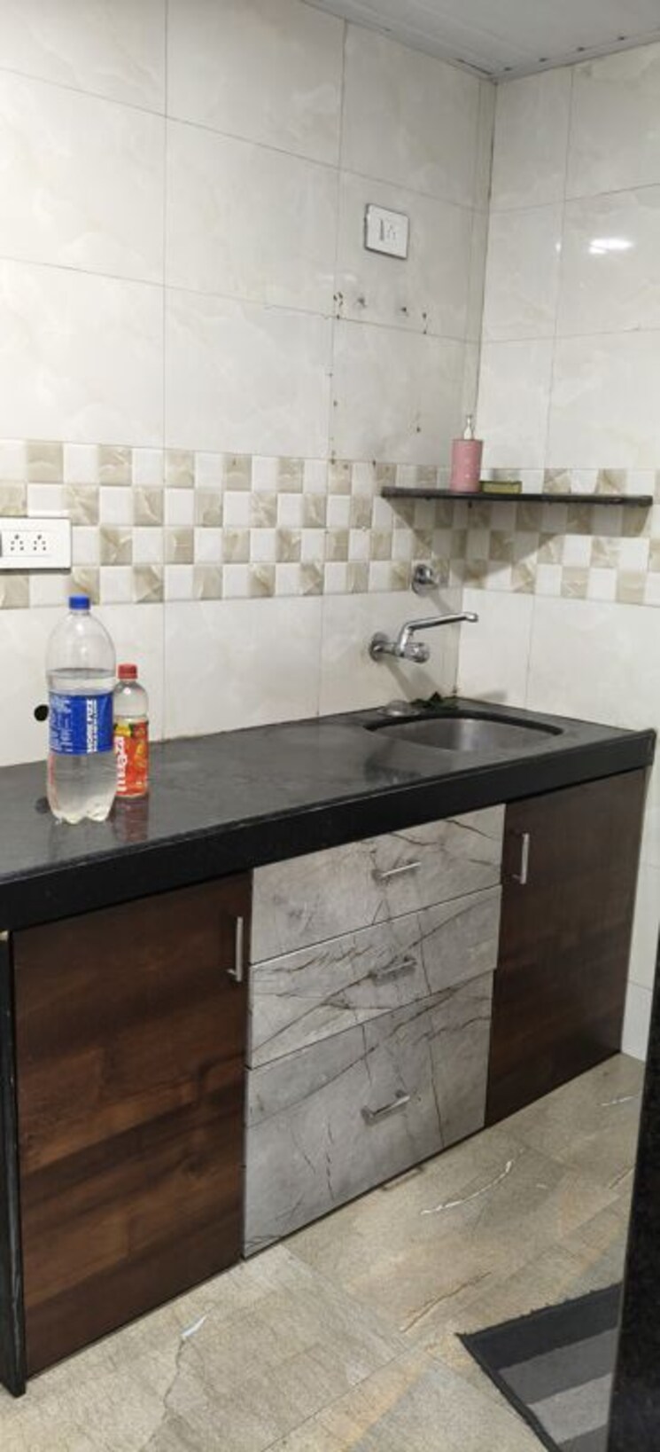 Kitchen, bsel-tech-park Commercial Office Space 2500 Sq.Ft. In Vashi Sector 30a Navi Mumbai 9826880