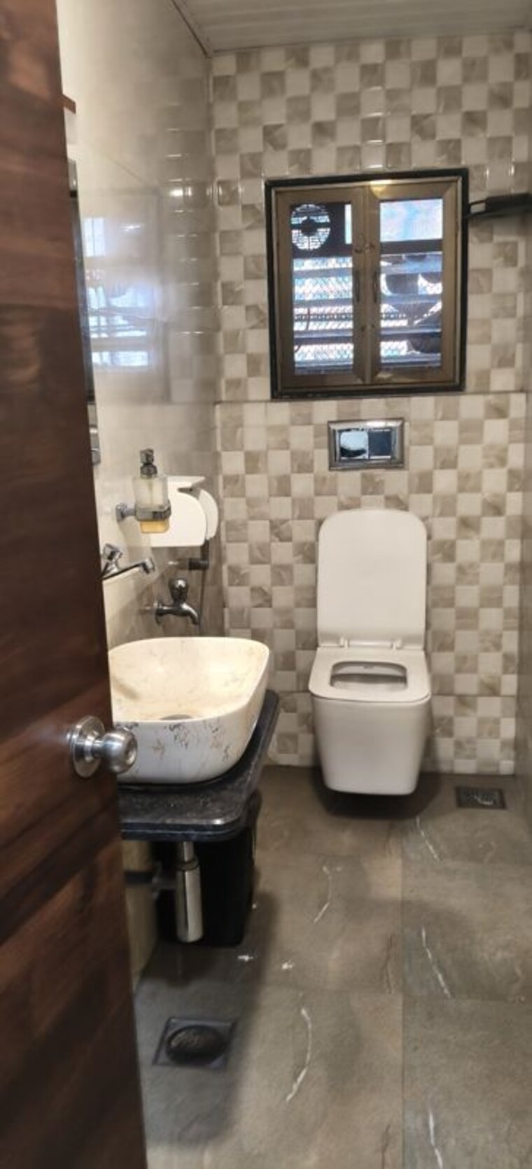 Bathroom, bsel-tech-park Commercial Office Space 2500 Sq.Ft. In Vashi Sector 30a Navi Mumbai 9826880