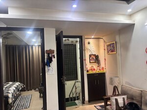 Master Bedroom in 2 BHK Builder Floor at Sector 46 – for Rent