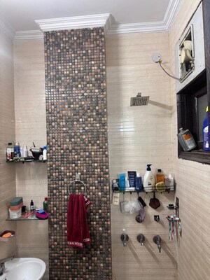 Bathroom in 2 BHK Builder Floor at Sector 46 – for Rent