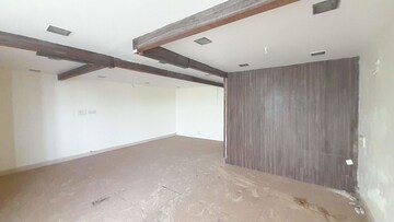 Room in  Office Space at Tikrapara – for Rent