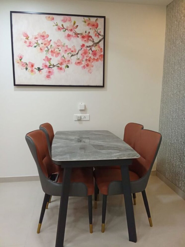 Dining area, evershine-embassy 2.5 Bedroom 850 Sq.Ft. Apartment In Andheri West Mumbai 9826867