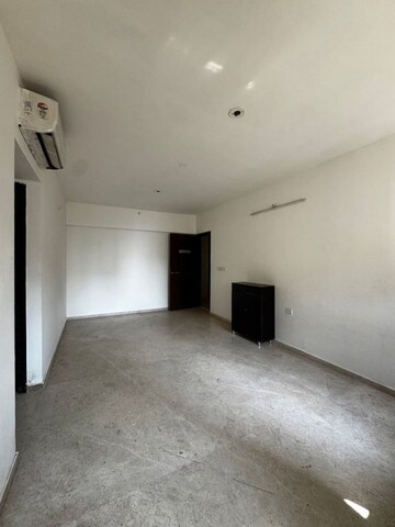 2 BHK Apartment For Rent in Lodha Splendora, Ghodbunder Road