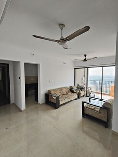 2.5 BHK Apartment For Sale in Lodha Lakeshore Greens