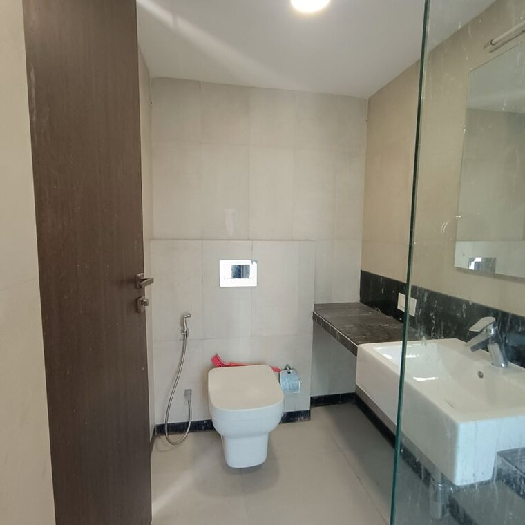 Bathroom, dheeraj-insignia 5 Bedroom 1777 Sq.Ft. Apartment In G Block Bkc Mumbai 9826936