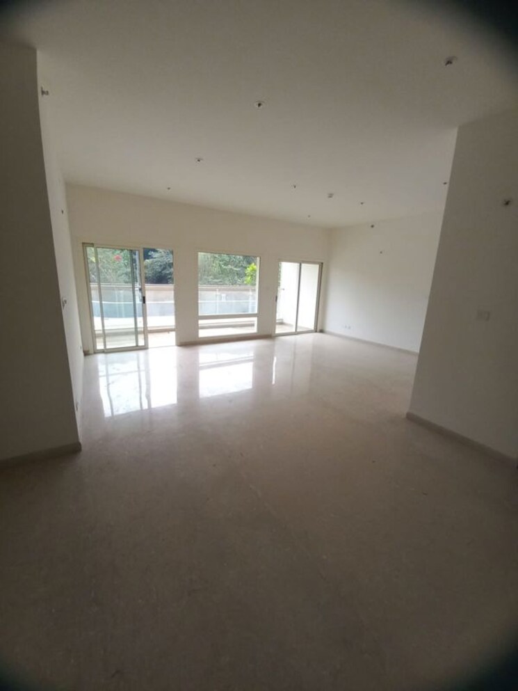 Living Room, sobha-nesara 3 Bedroom 1950 Sq.Ft. Apartment In Kothrud Pune 9826917