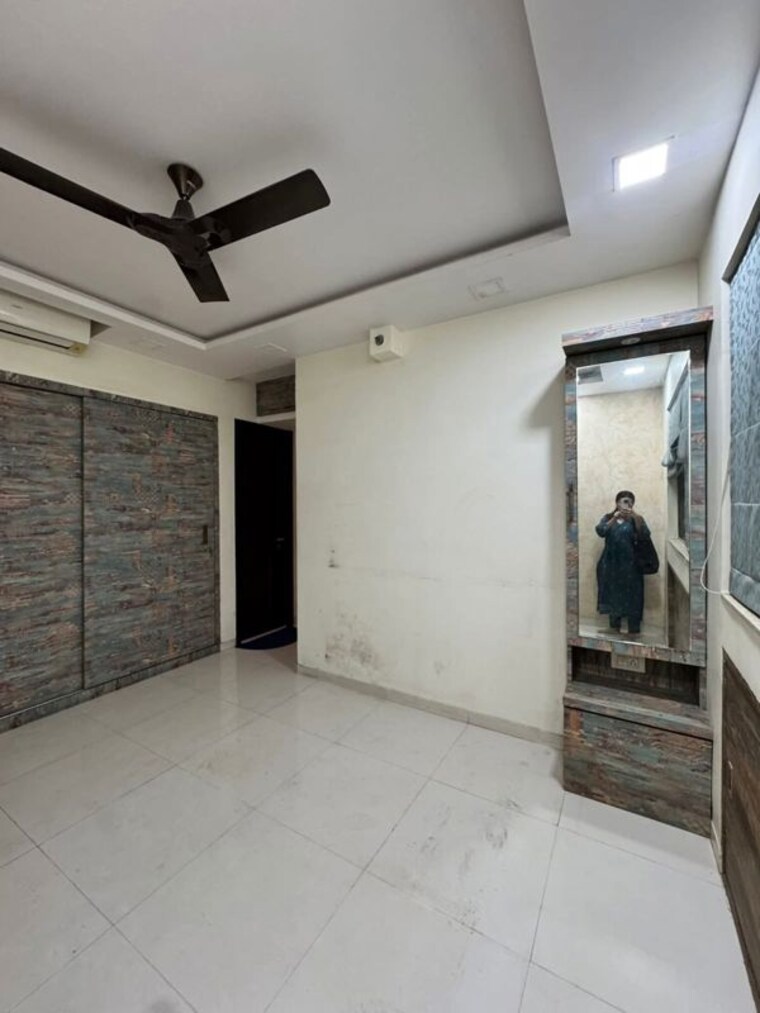 undefined, lodha-splendora 2 Bedroom 771 Sq.Ft. Apartment In Ghodbunder Road Thane 9826949