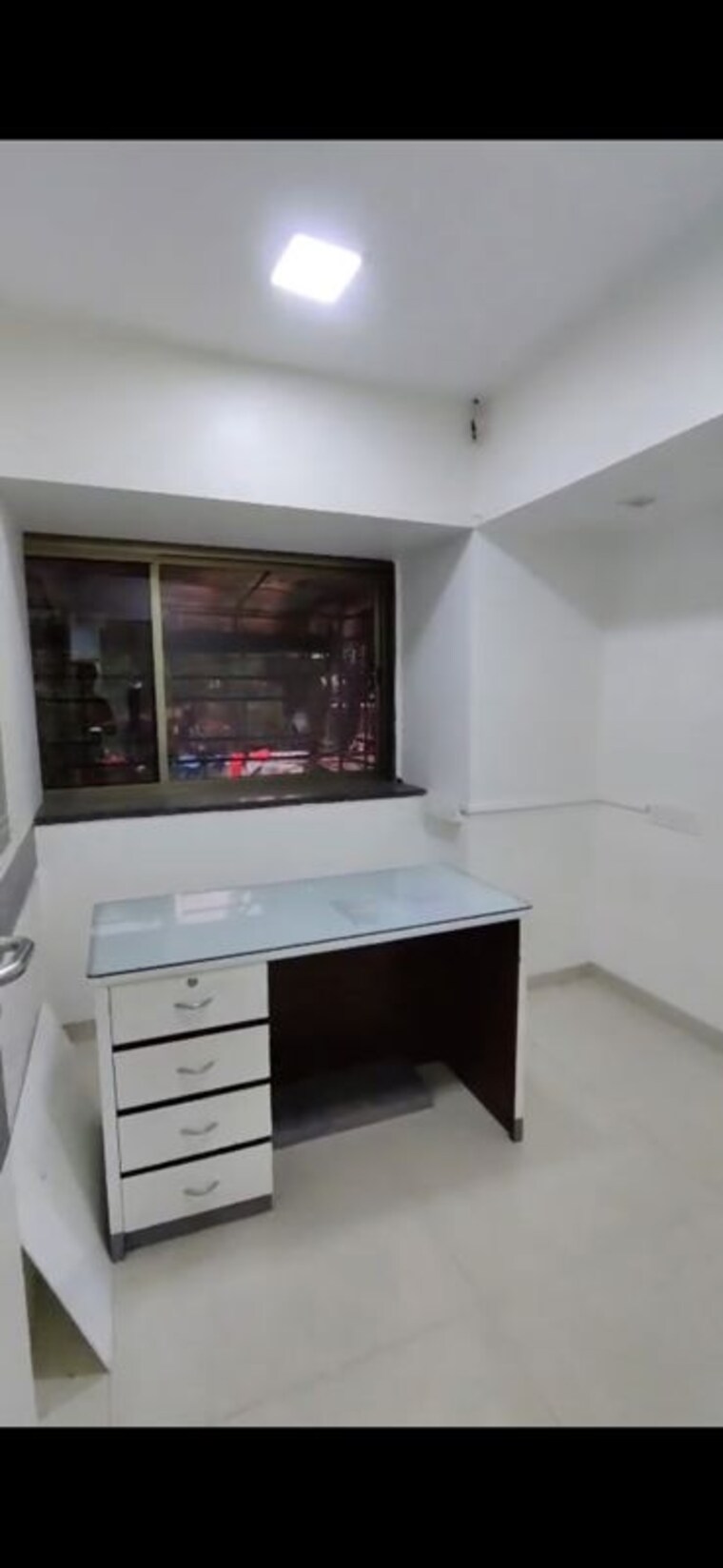 Floor Plan, khar west Commercial Office Space 600 Sq.Ft. In Khar West Mumbai 9826961