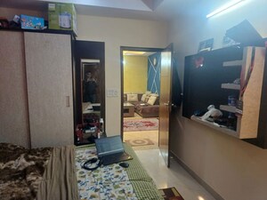 3 BHK Builder Floor For Rent in Super MIG, Sector 105