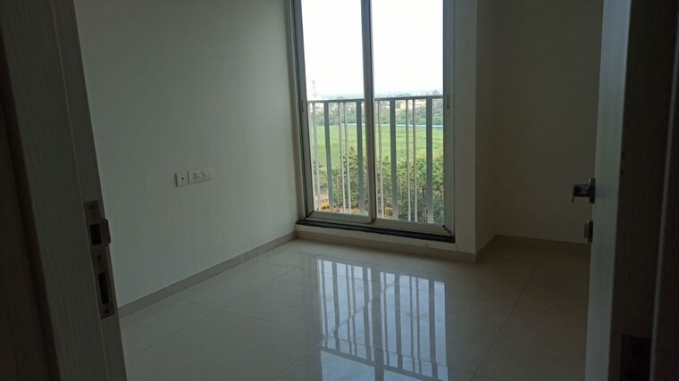 Room, rustomjee-urbania-azziano 2 Bedroom 853 Sq.Ft. Apartment In Thane West Thane 9827007