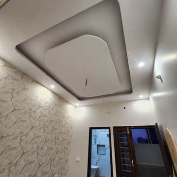 Furnished Amenities in 4 BHK Villa at Bhago Majra Road – for Sale